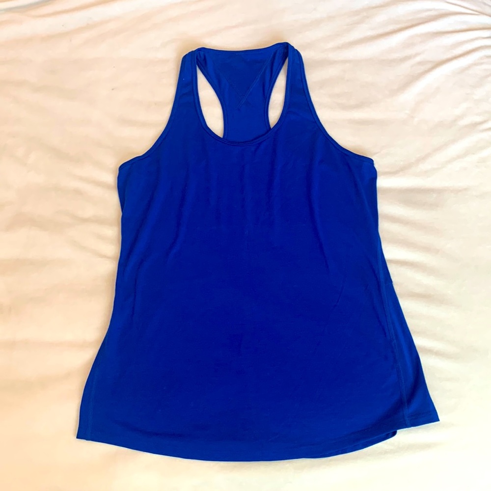 size 4 Lucy blue workout top tank